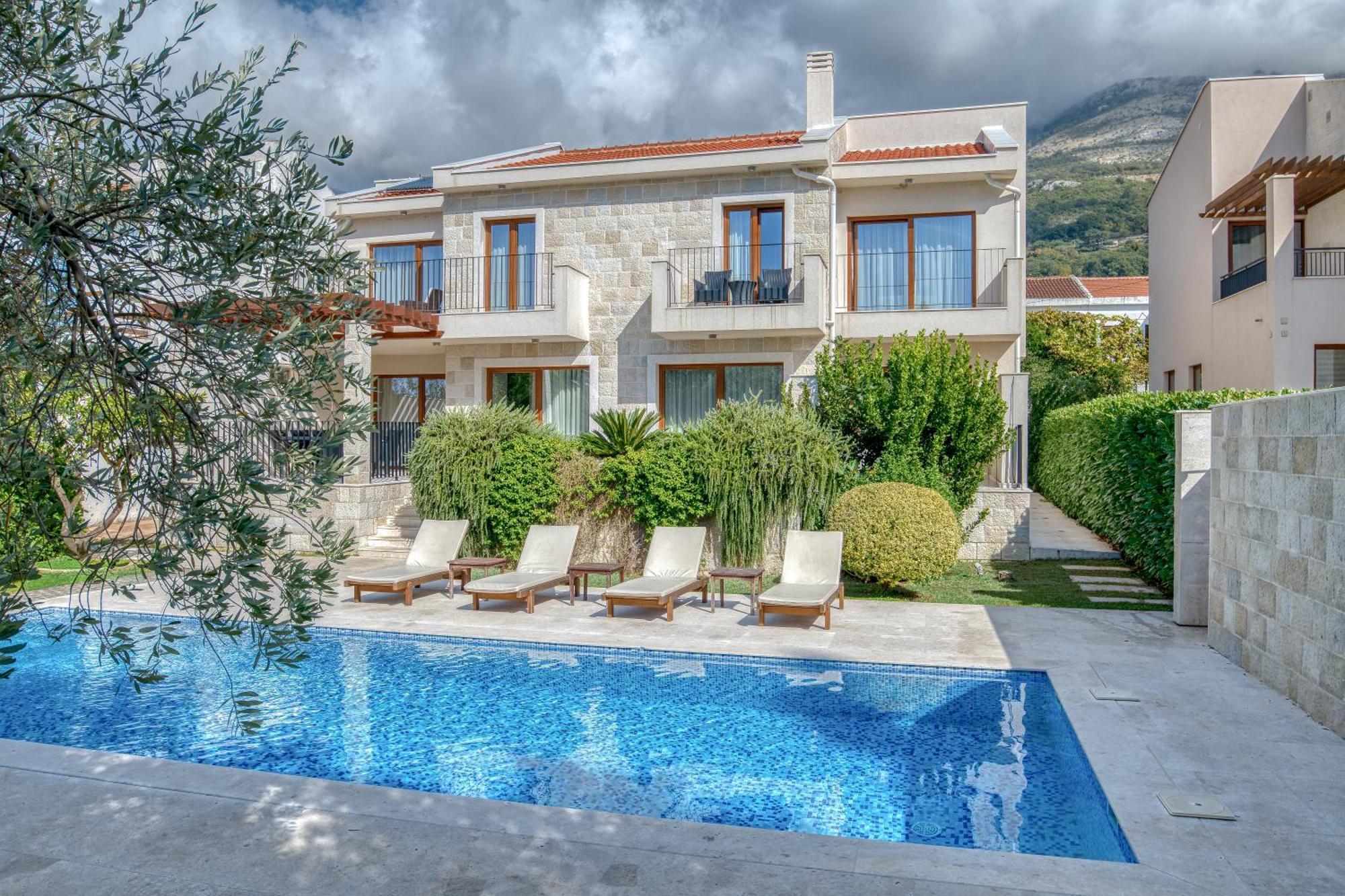 Villa Zen Port Petrovac Екстер'єр фото