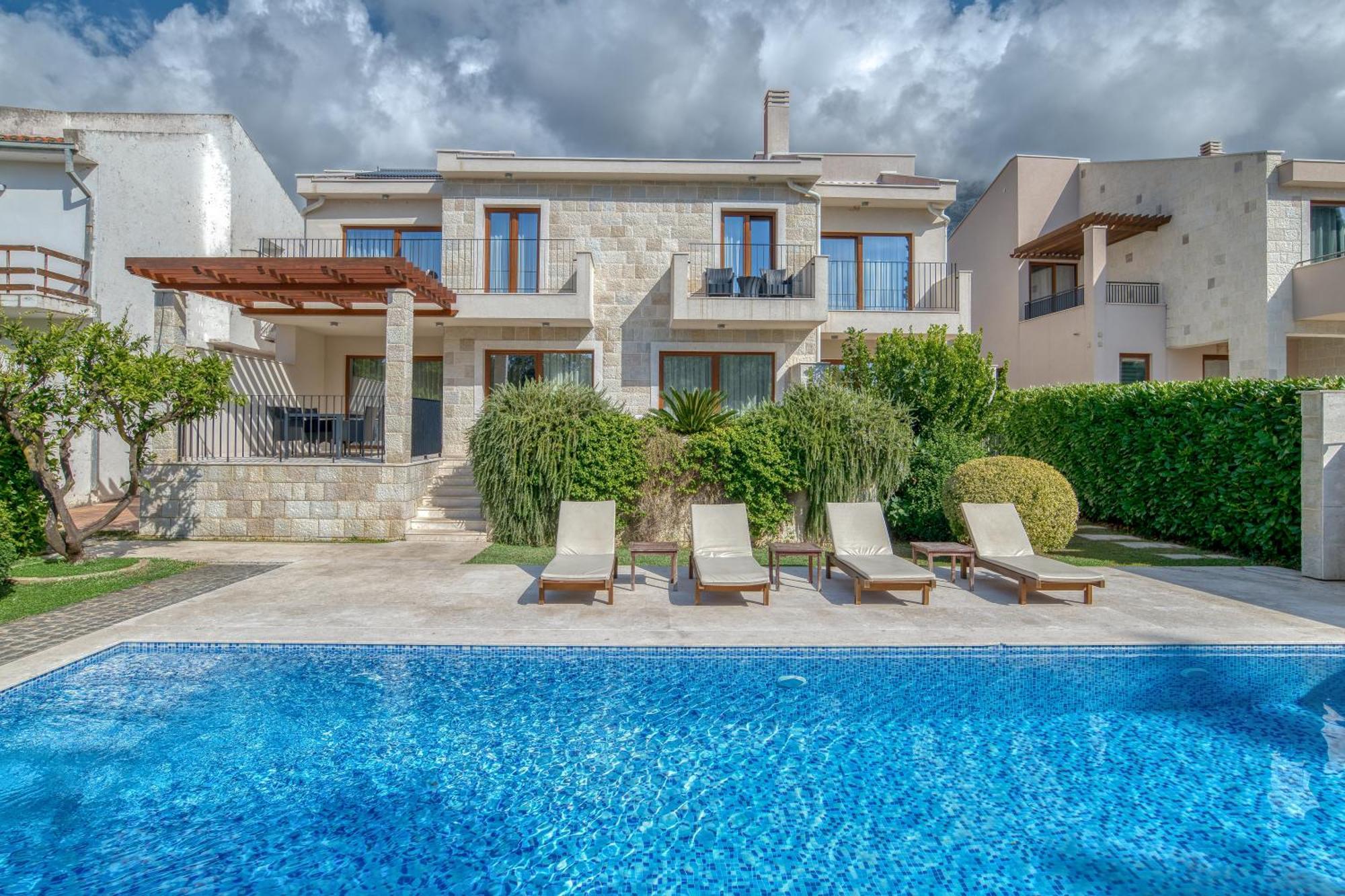Villa Zen Port Petrovac Екстер'єр фото